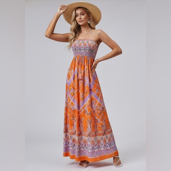 Floral & Paisley Print Shirred Hem Tube Dress - Picture 1 of 7